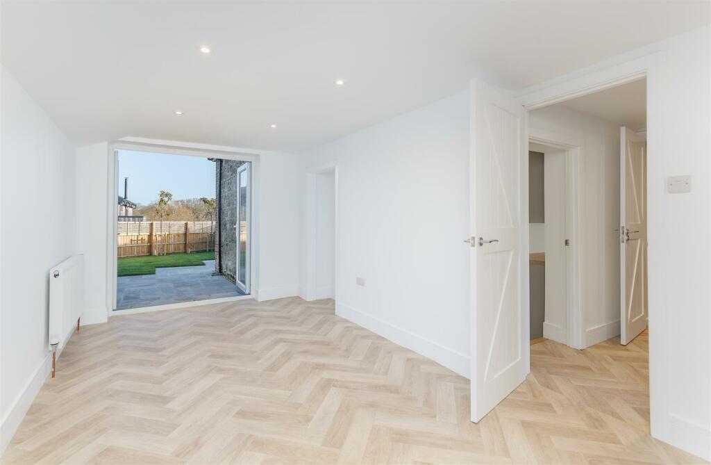 Reception or 3rd Bedroom.jpg