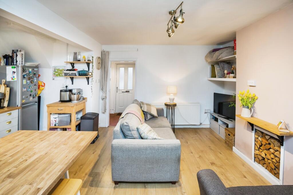 Living Kitchen