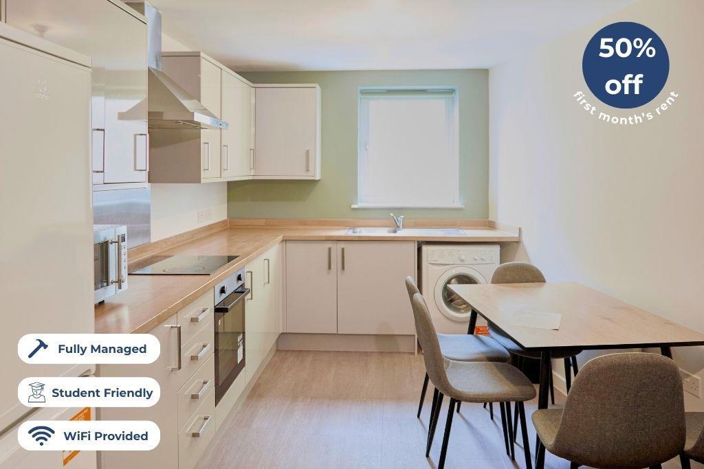 Whiteladies Road Cluster Cover.jpg