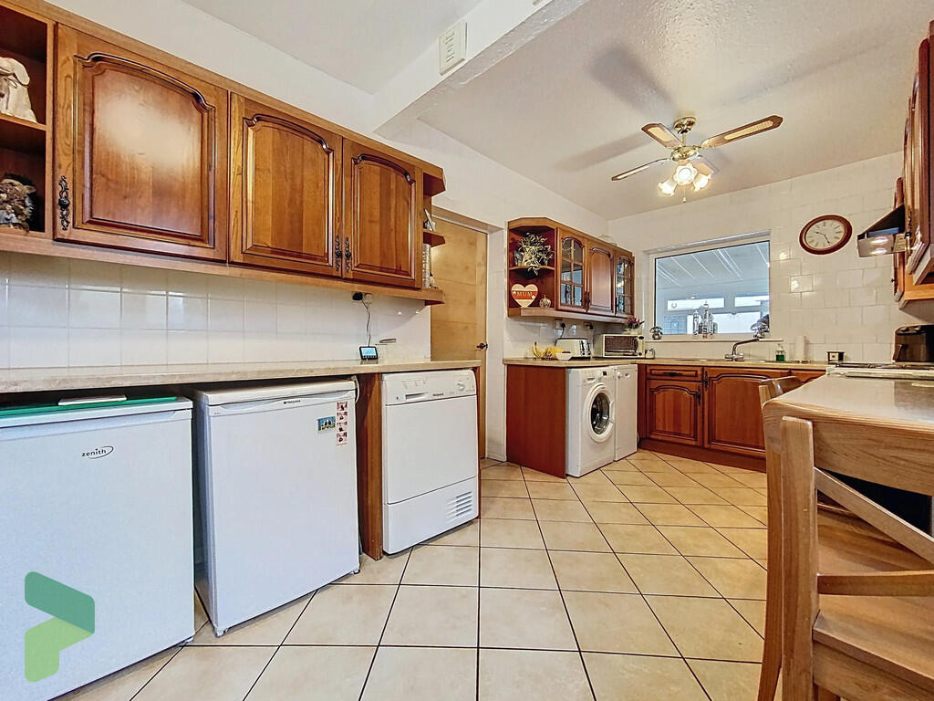 Fitted Kitchen