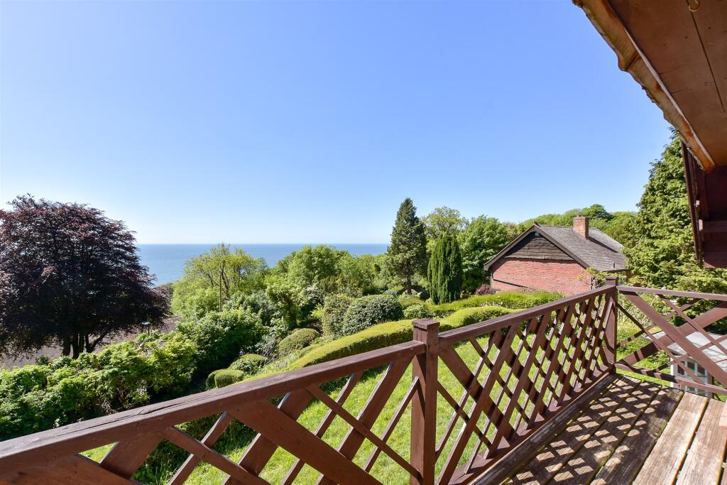 Balcony / Terrace