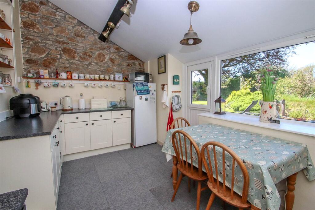 Kitchen/Breakfast Rm