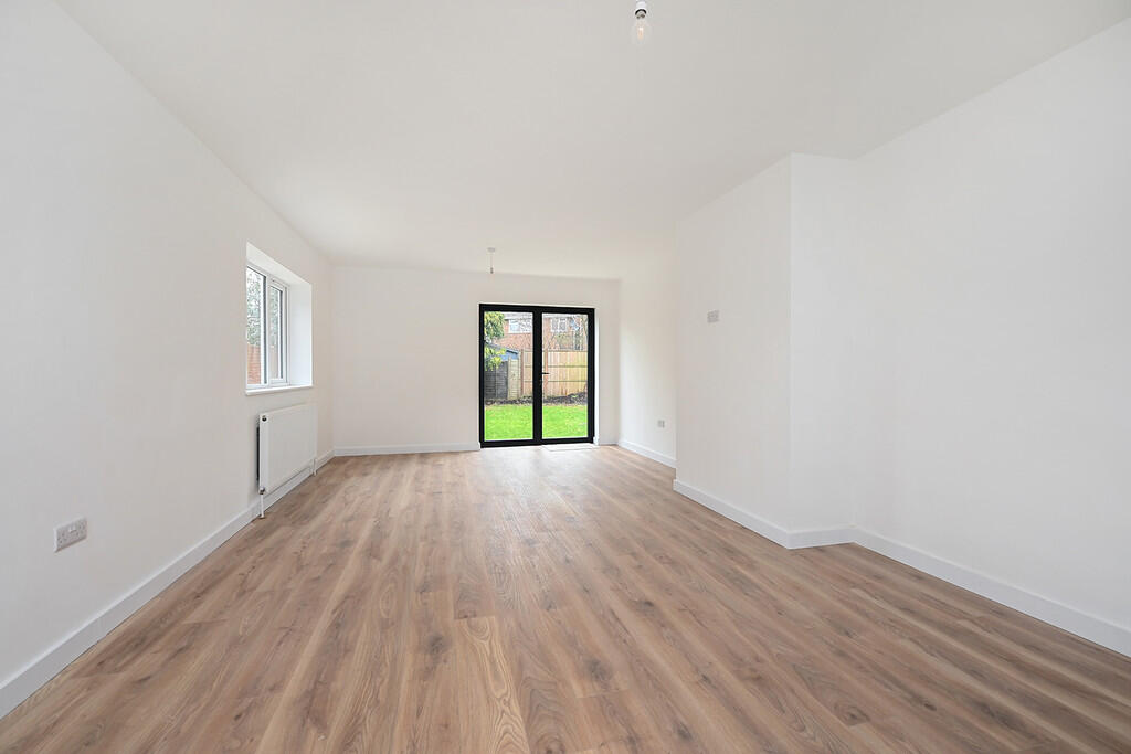 12 Village Way (9...