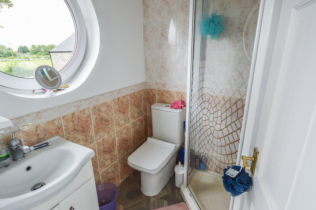 En Suite Shower R...