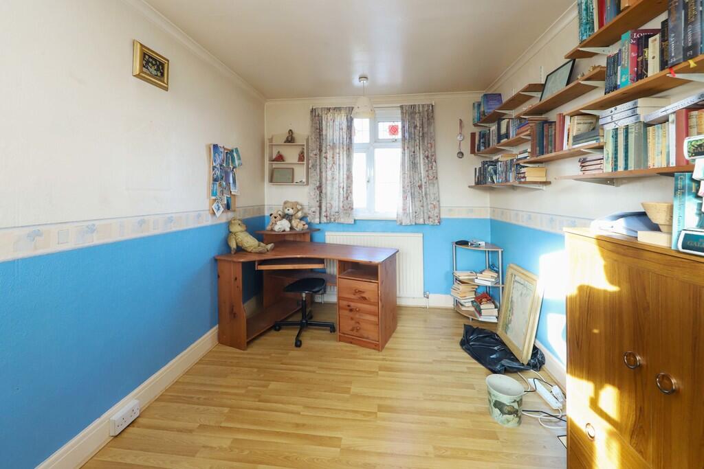 60 Lowlands Road ...