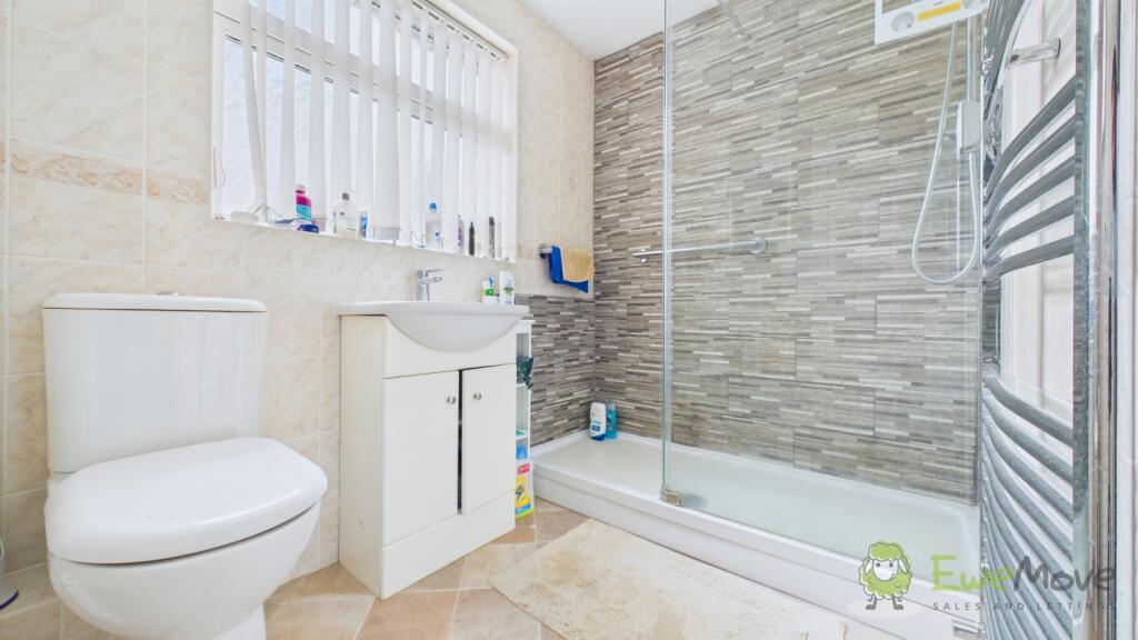 CAM03669G0-PR0025-STILL013