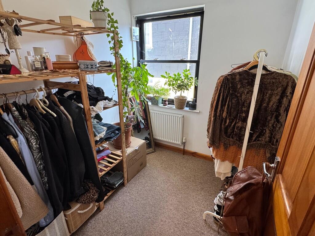 IMG-20250826-WA00...