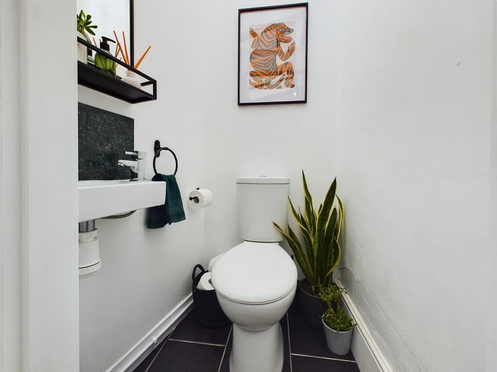 CAM02854G0-PR0318...