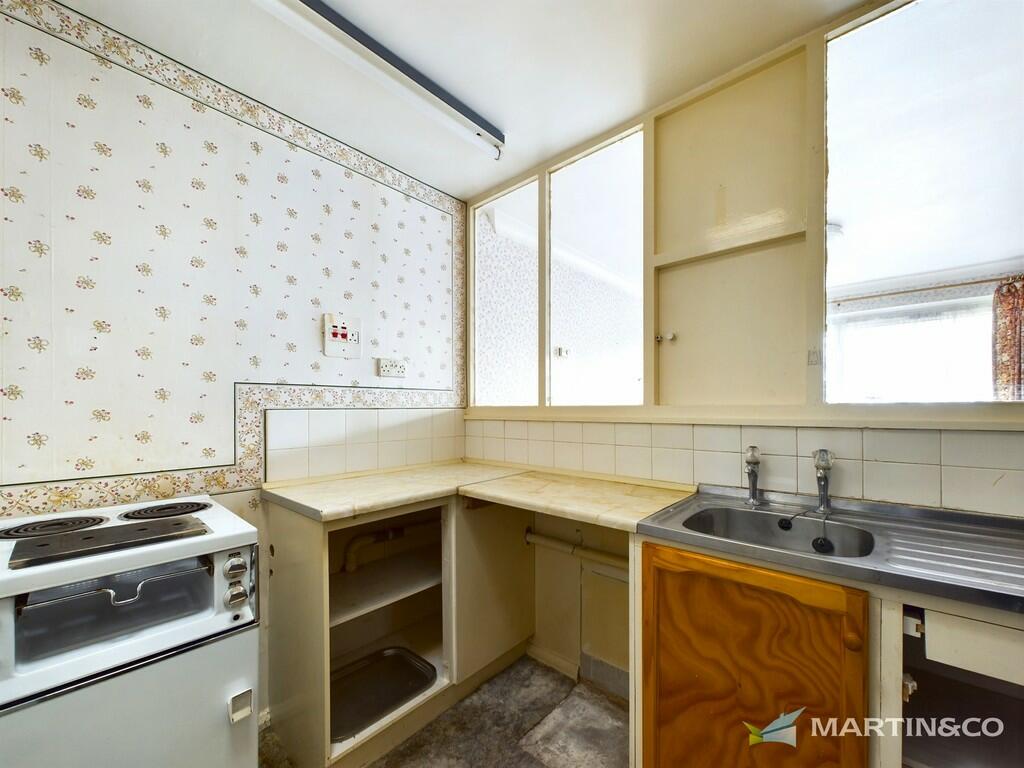 CAM02318G0-PR0362...