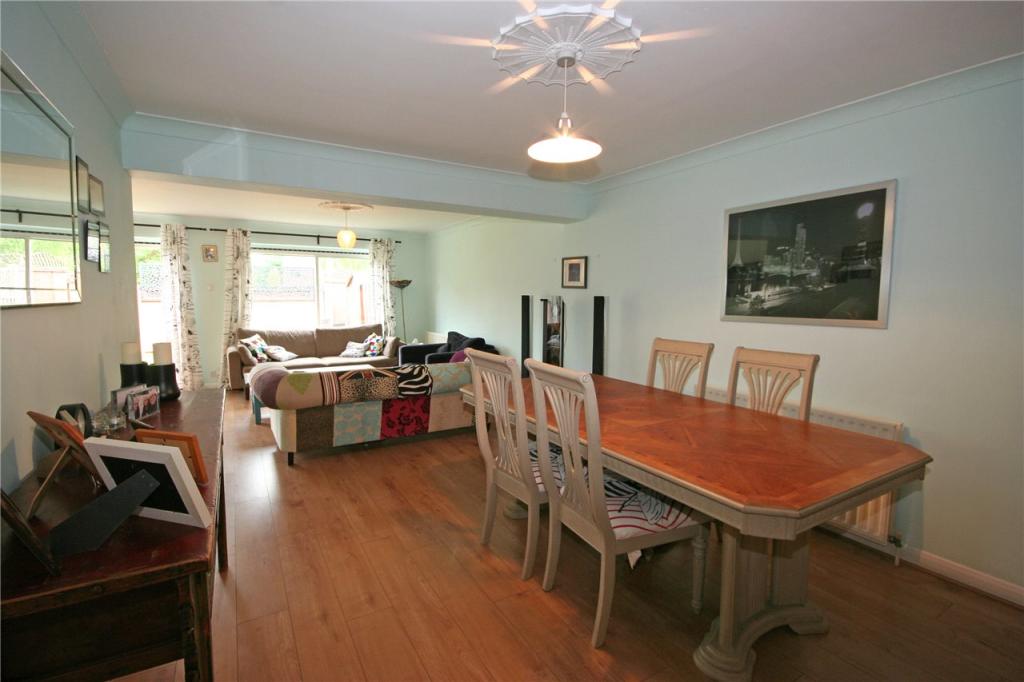 Living/Dining Room