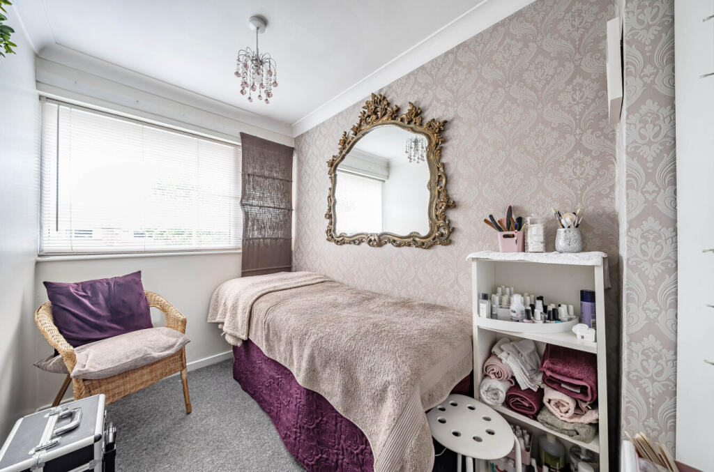 1301010136839b8d7815ea