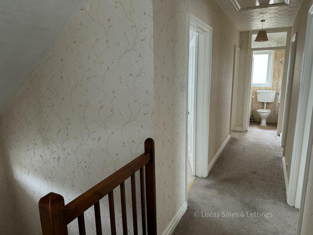 297 Bath Rd Kettering-15.jpg