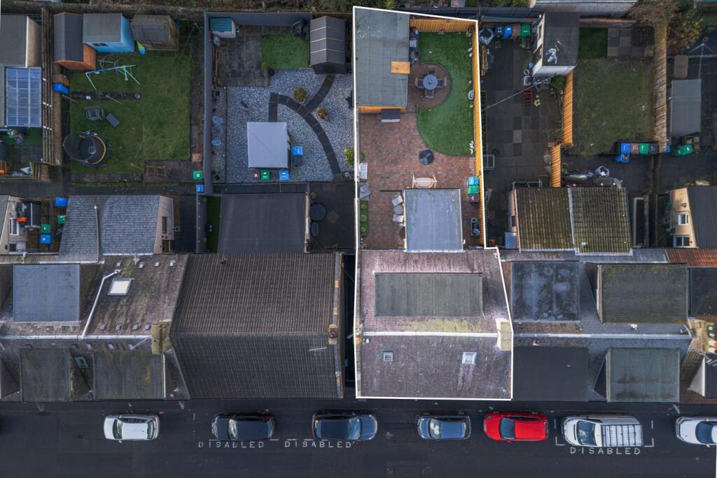 Whyte Street, Lochgelly, KY5