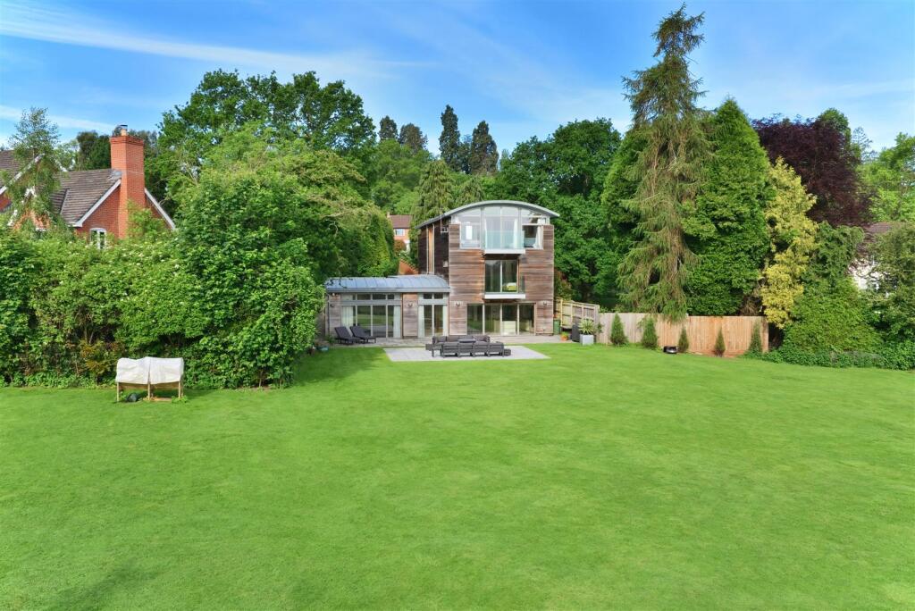 Walney Barn Aylestone Hill - (30).jpg