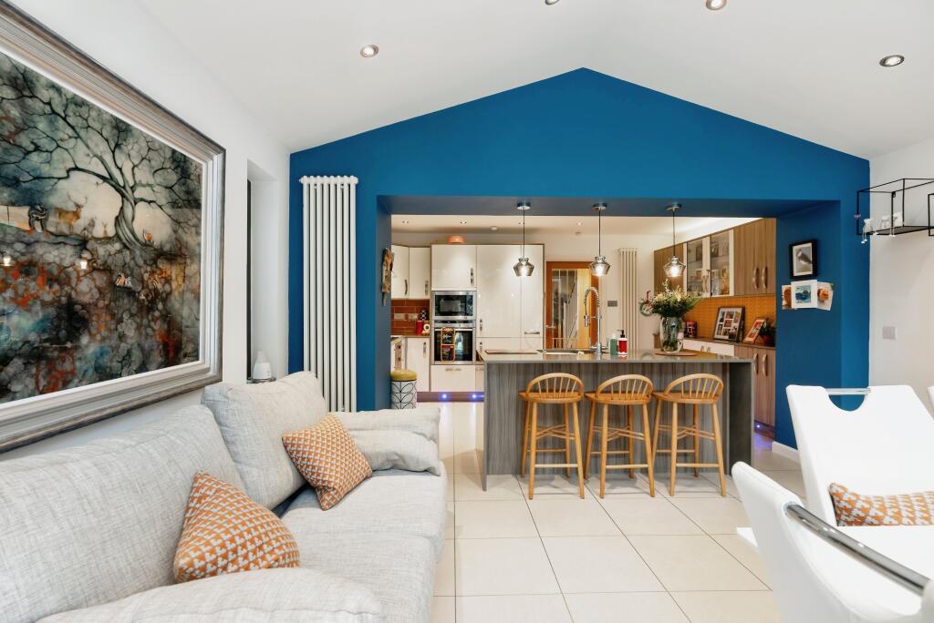 3westfarmavenue-14