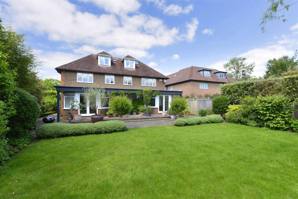 Leander, Avenue Road (24).JPG