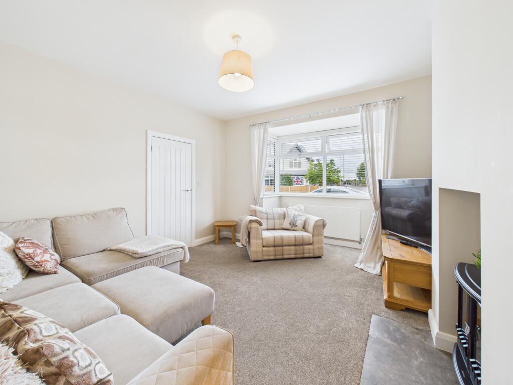 Bedroom 3/Living Room