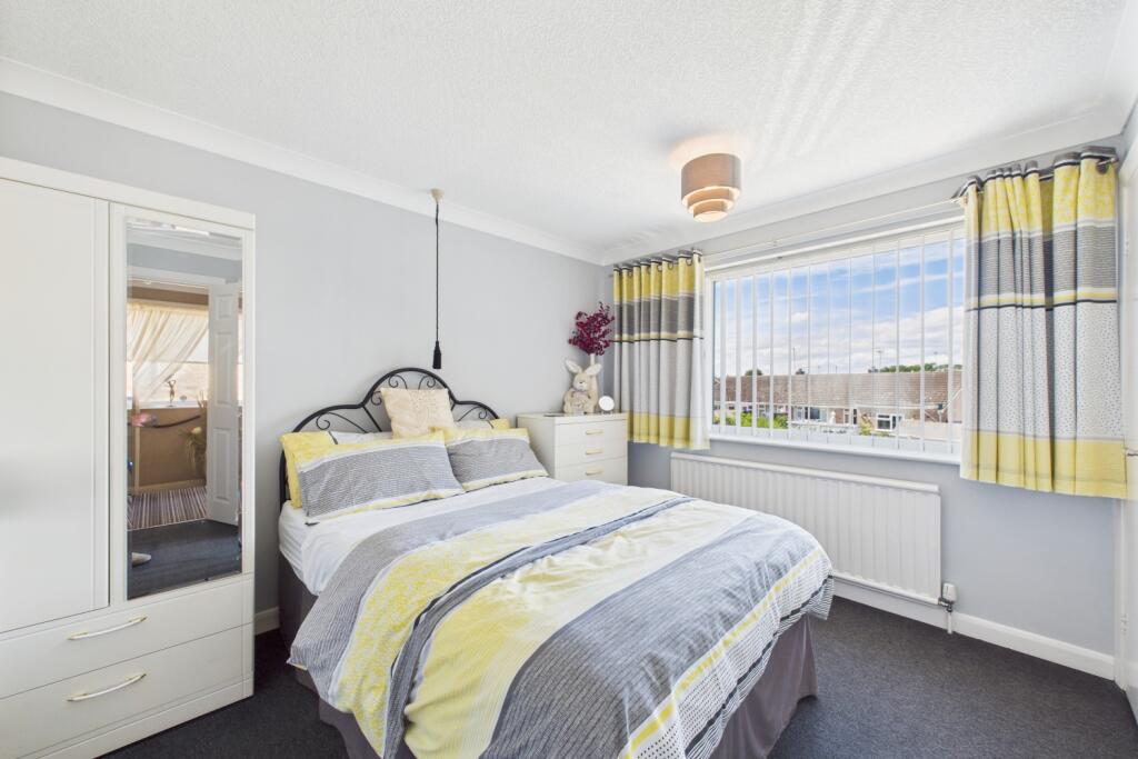 EweMove Spalding - St Andrews Road - Bedroom 