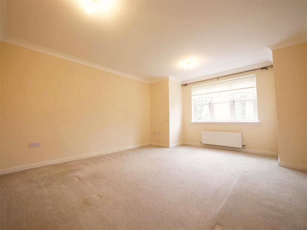 Lounge.JPG