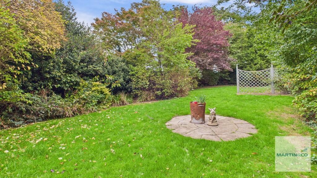 CAM03663G0-PR0198...