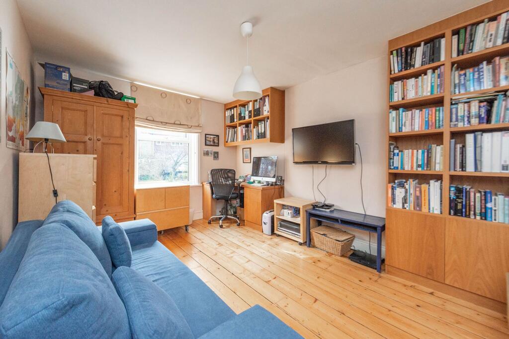 BEDROOMS AND BATHROOMS