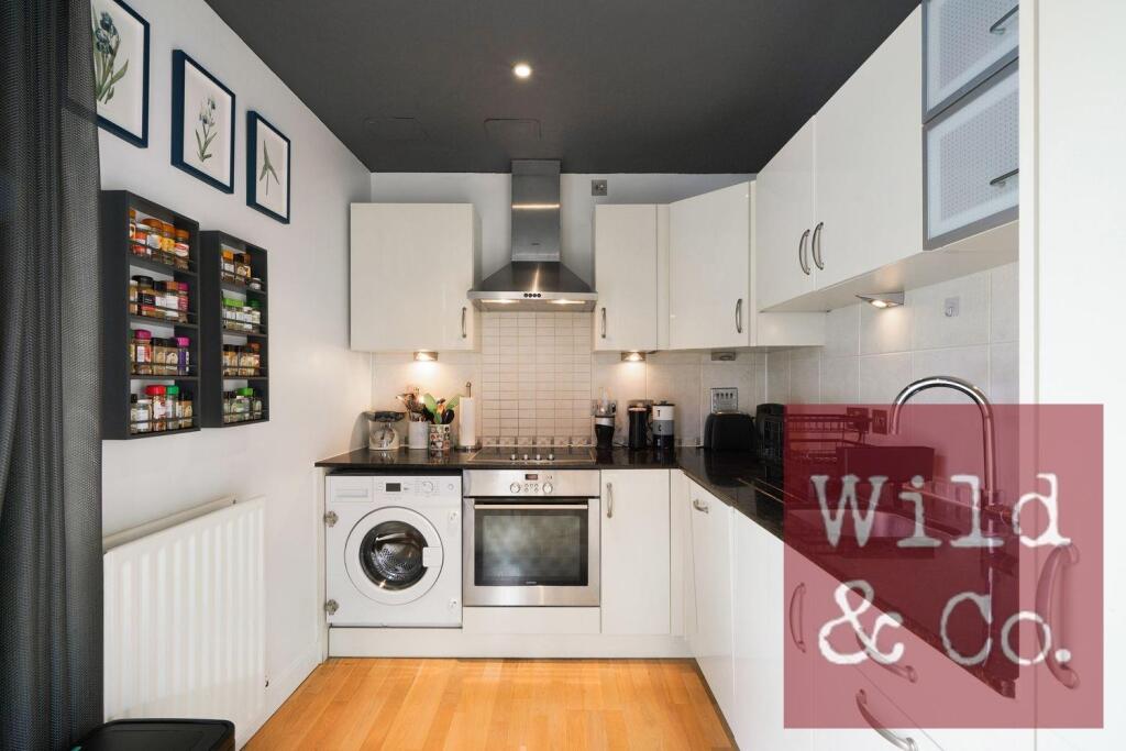 Roman Apartments - 0NlvdoNdYFpnshVbkiPW.jpg