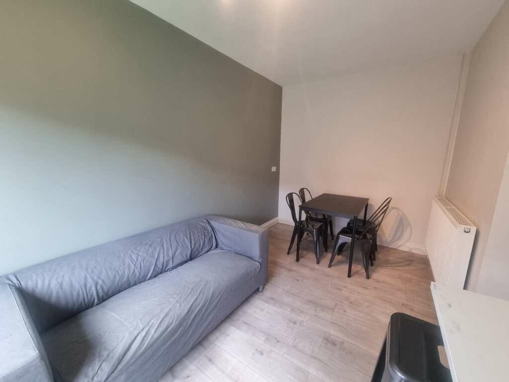 21_Spring_House_Road
