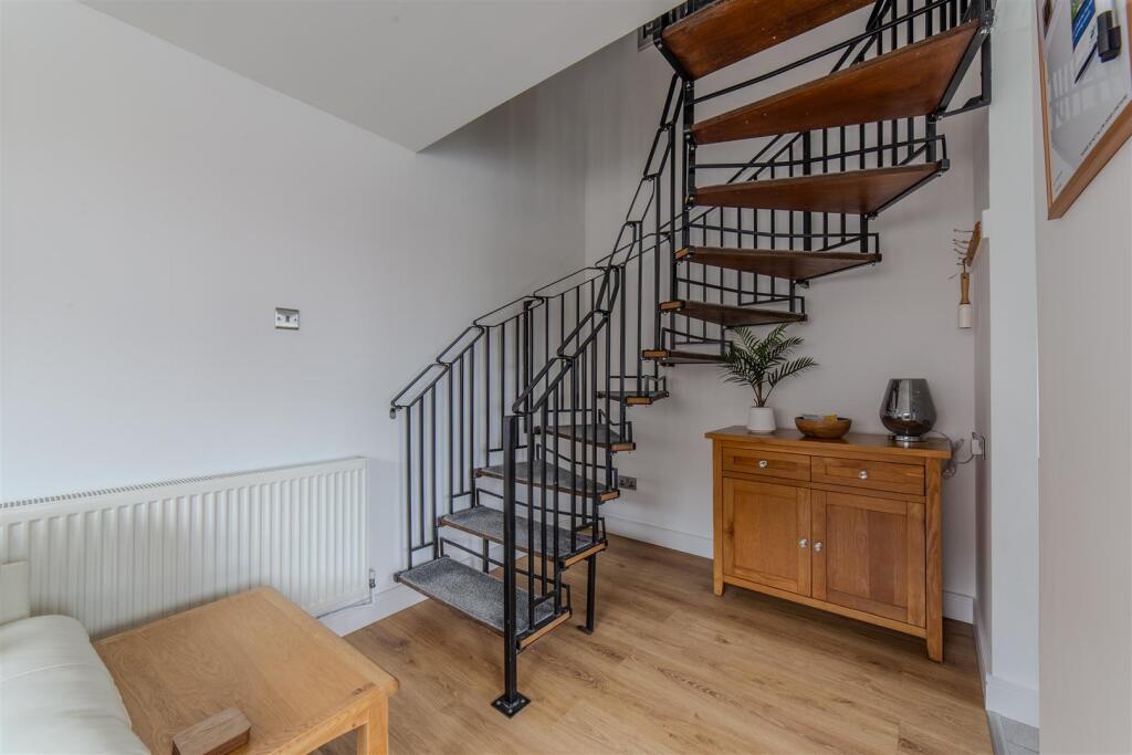 56 Open Hearth Close-7.jpg