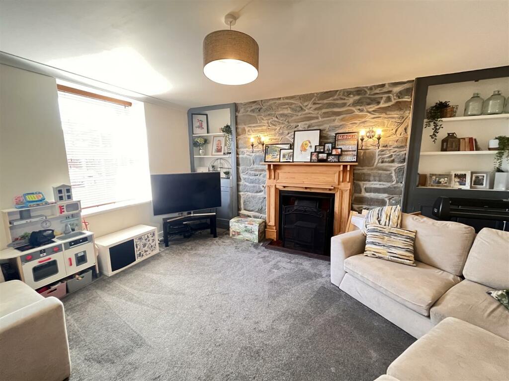 living room.JPG