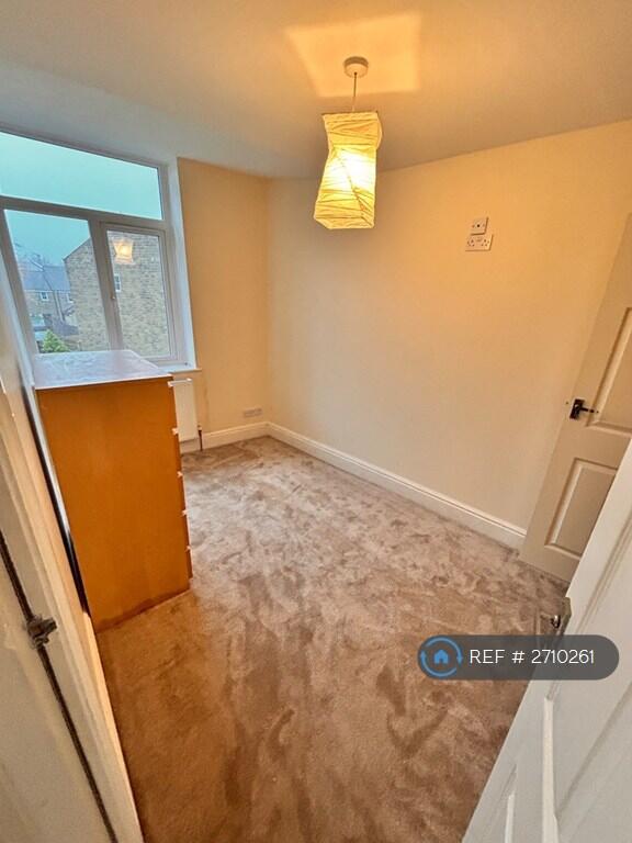 Single Bedroom