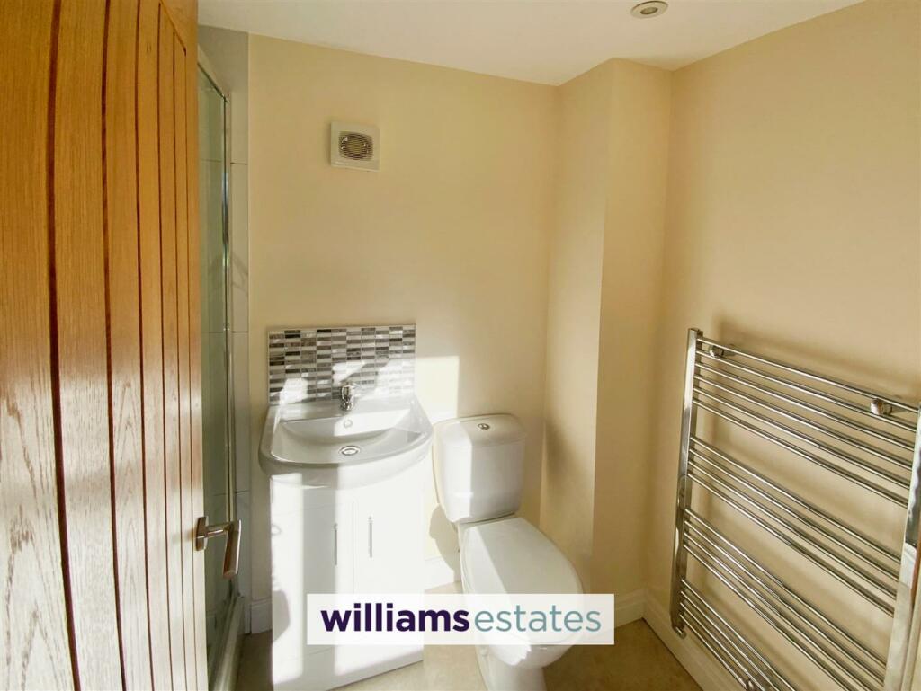 En-Suite Shower Room