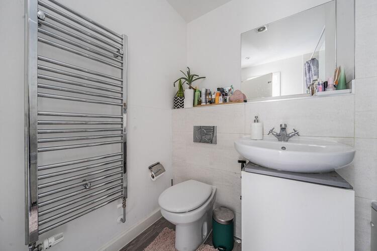 1293970 24 68248852c99c2 ARW