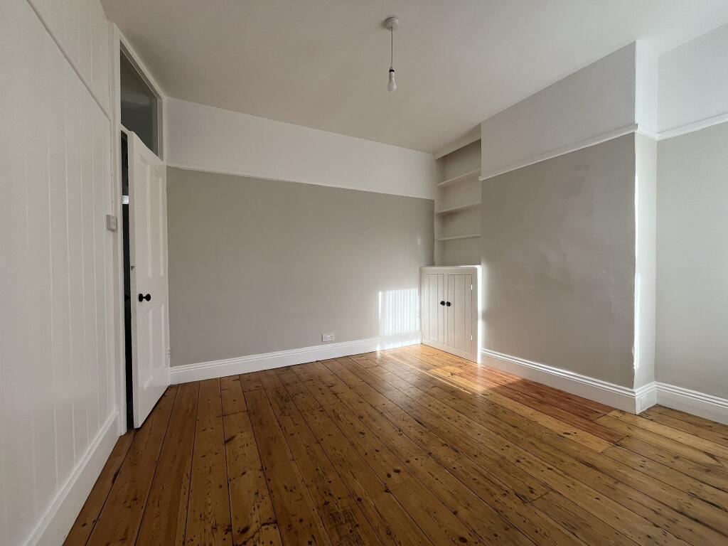 Dining Room (2)