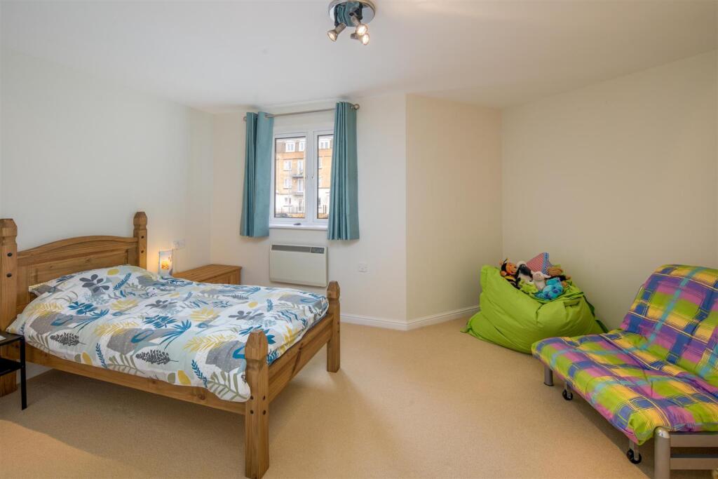 Bedroom 2.jpeg