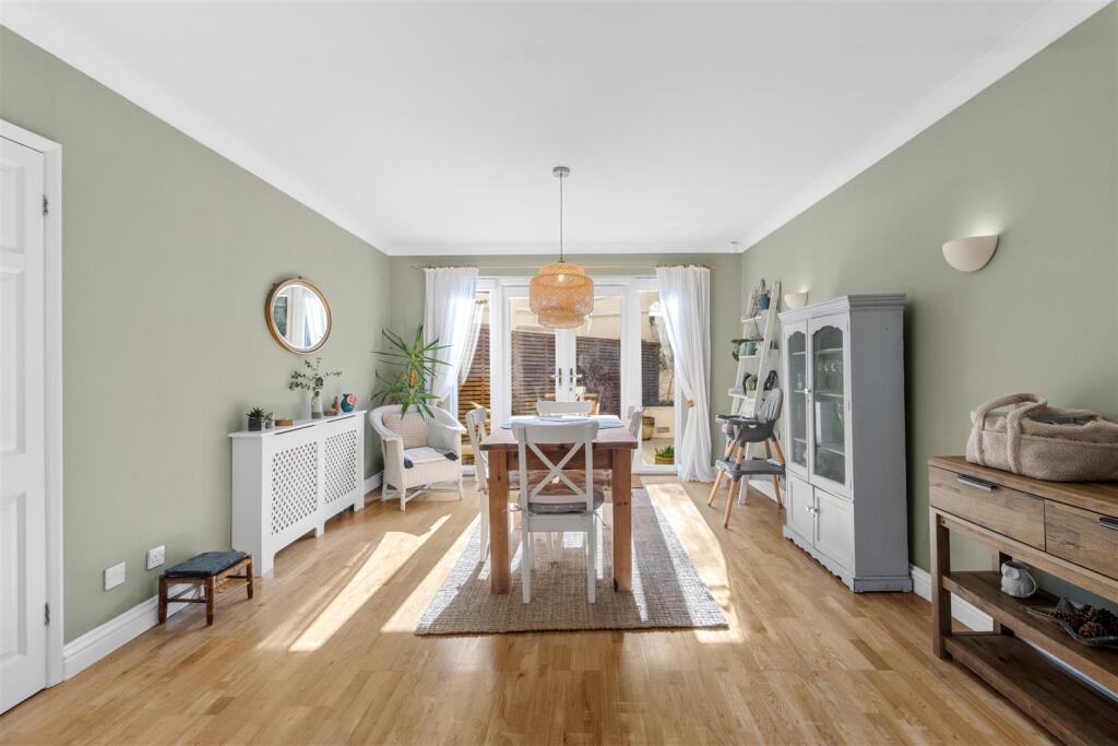dining area.jpg