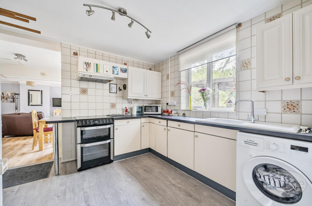 99ce0d78-e3de-4e4...