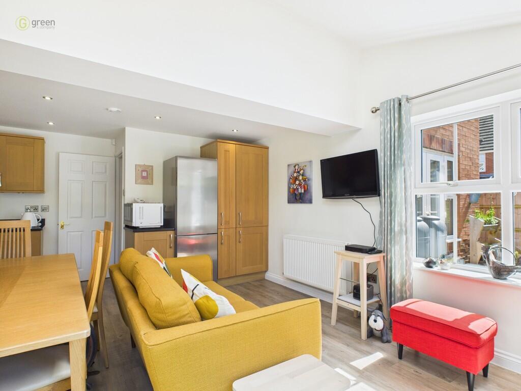 CAM03830G0-PR0180...