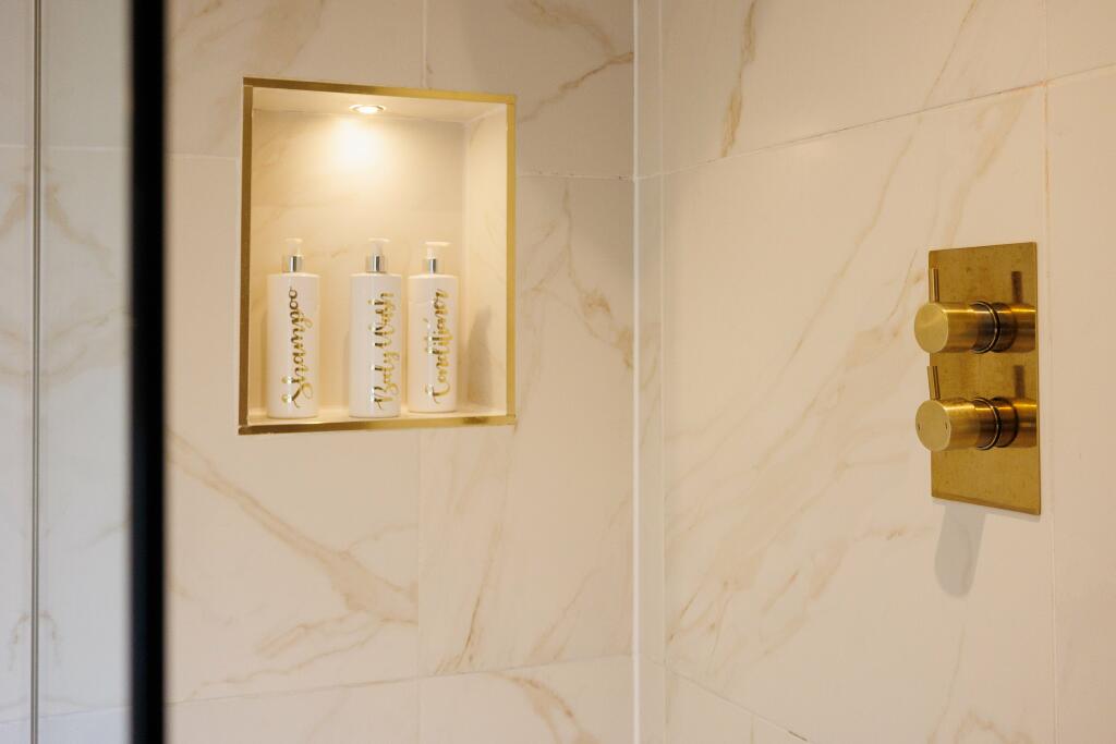 Shower Detail
