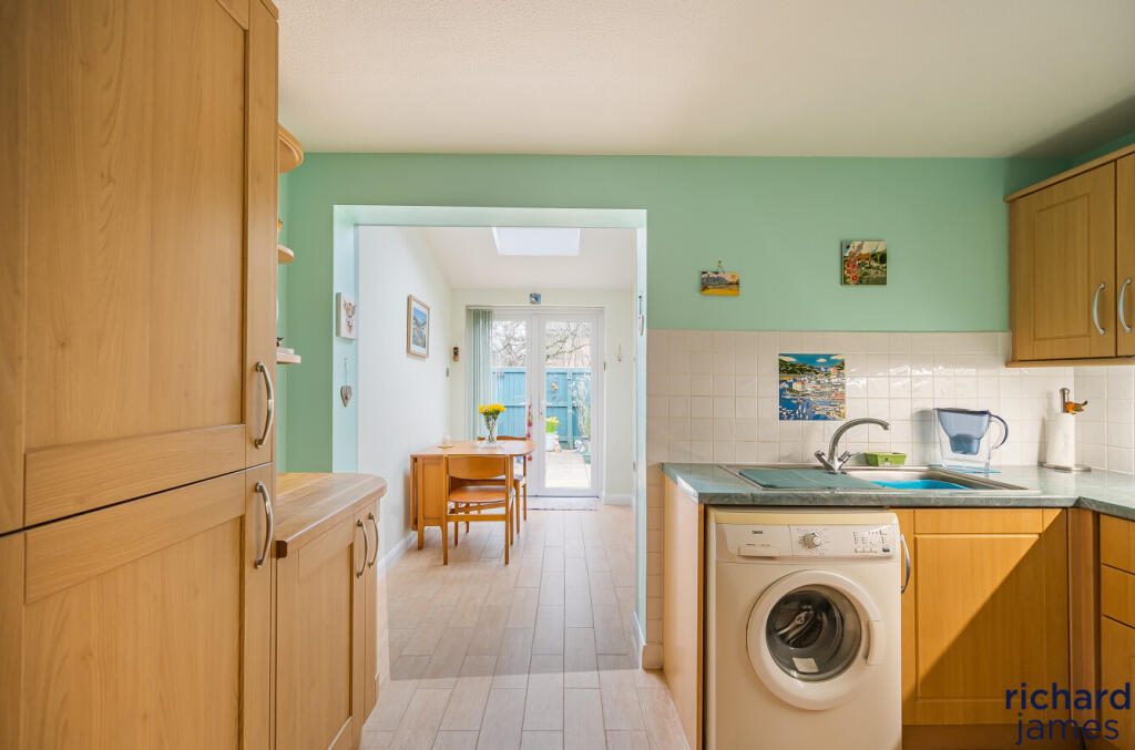 49bec12249e44585b0b1b0957385e6d8