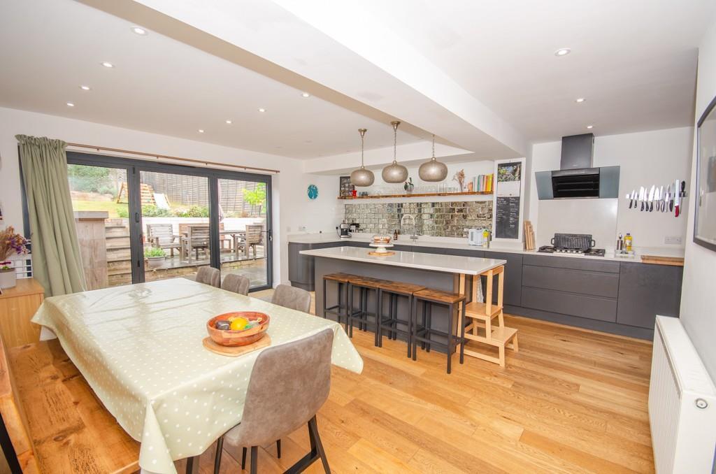 Kitchen-diner.jpg