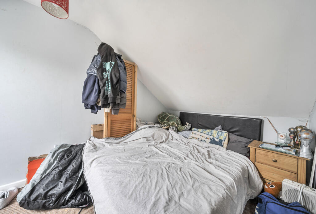 1288055-8-682d9cb...