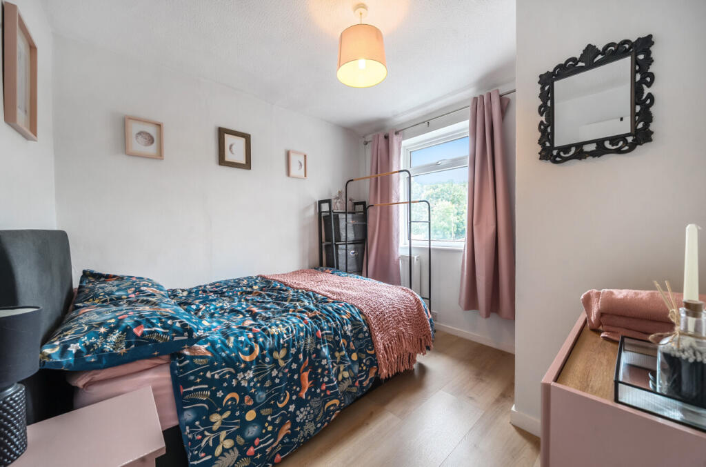 1348803-1-68b98b6...