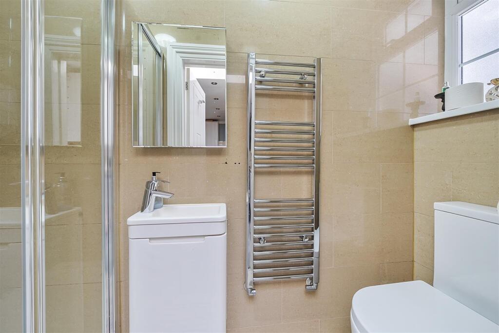 Downstairs Shower Room.jpg