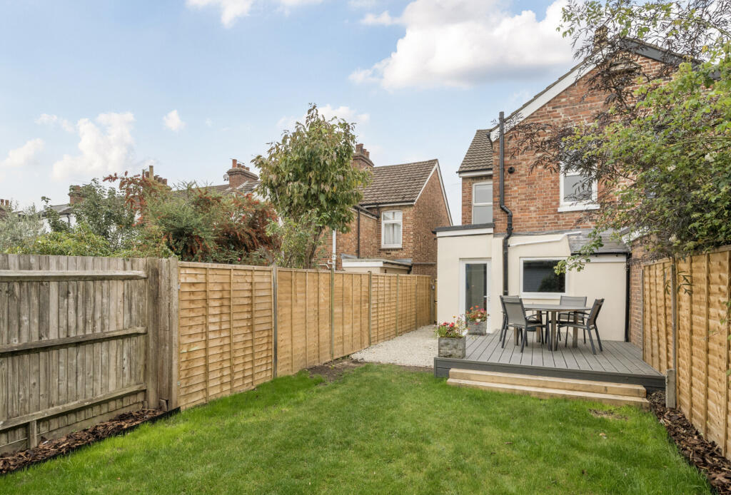 1365125-13-68e8d2...