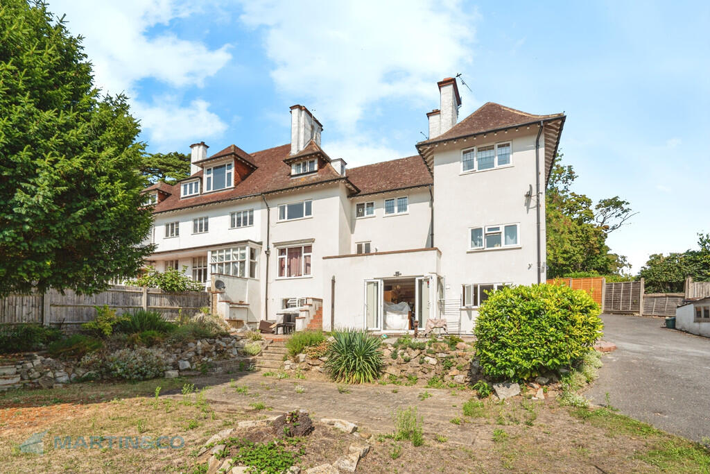 gu227ef-fa-dsc012...