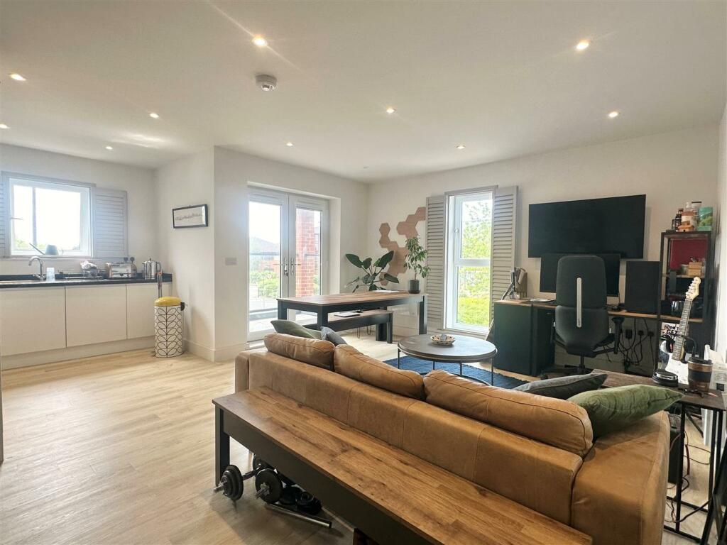 living area.jpg