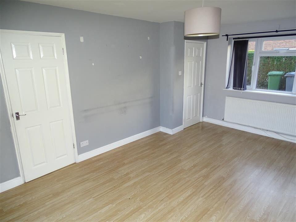 Lounge Rear to Front