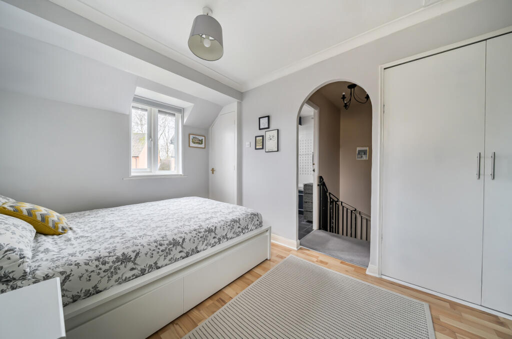 1394046-12-694a90...