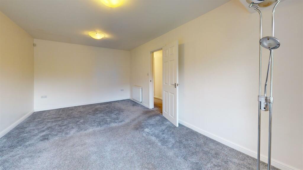 Sandholme-Drive-Bedroom 1.jpg
