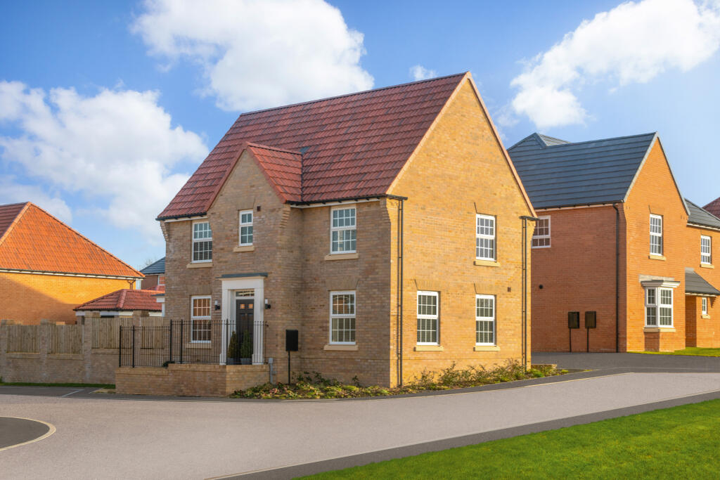 Outside view of 4 bedroom detached Hollinwood home